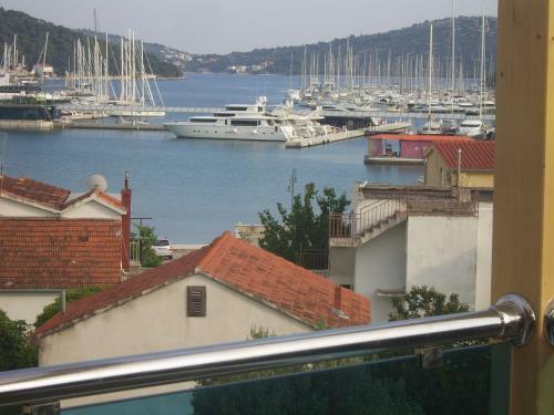 Apartments Villa Erik