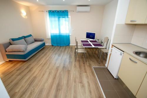 Apartments Luna