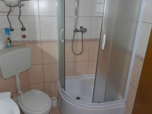 Two-bedroom Apartment In Malinska I