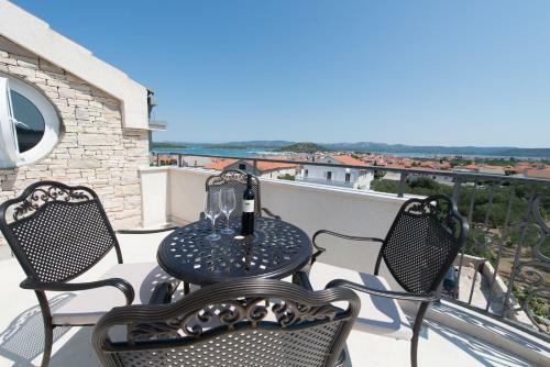Villa Kos Murter Apartments