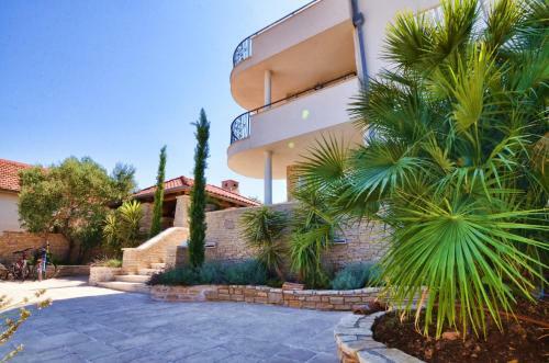 Villa Kos Murter Apartments