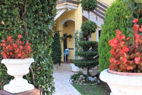 Apartments By The Sea Umag - 6095