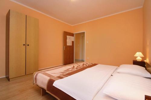 Apartments With A Parking Space Silo (krk) - 5436