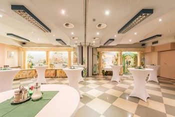 Hotel Paradies