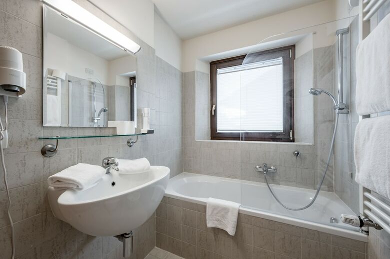 Hotel Torri Di Seefeld