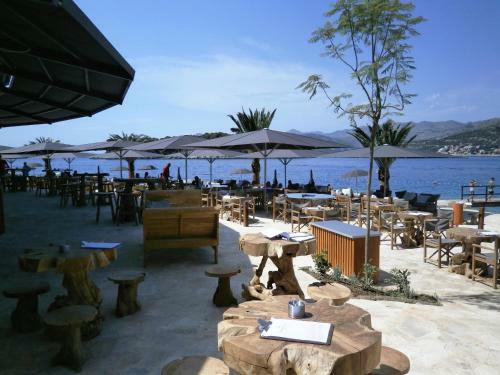 Hostal Apartments Villa Sirena