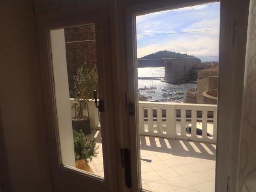 Old Town Vintage Apartment