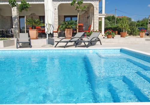 Apartments Villa Papalina 2