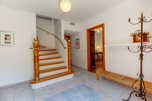 Hostal Guesthouse Alma