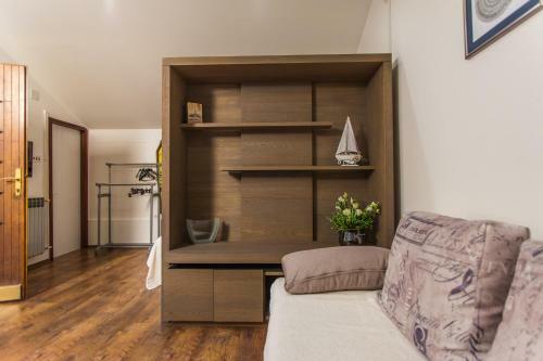 Apartment Andrije Buvine