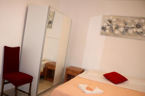Hostal Guesthouse Mihovil
