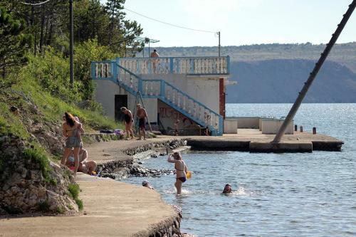 Apartments With A Parking Space Jadranovo (Crikvenica) - 6557