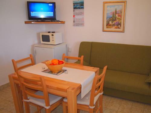 Apartments Lumbarda Beach