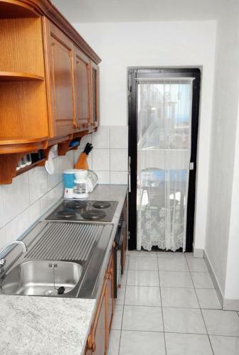 Apartments With A Parking Space Krk - 5321