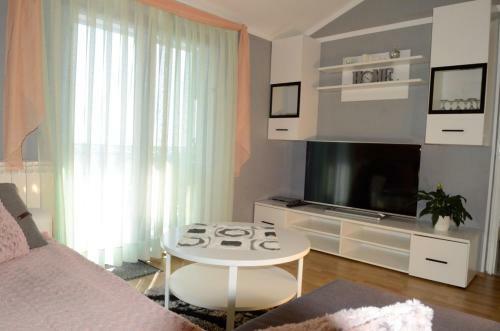 Apartments Ru?a