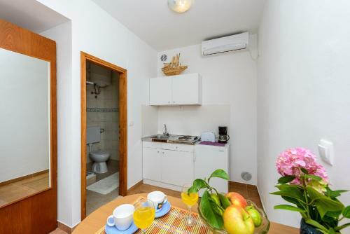 Hostal Fisherman's Guest House Galeb