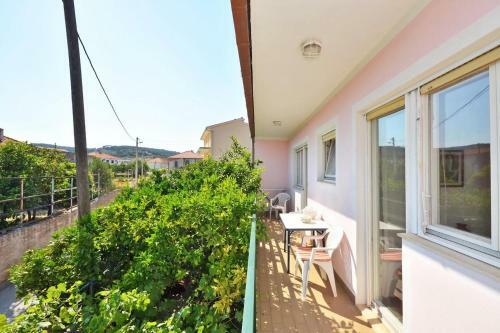 Apartment Slatine 1097a