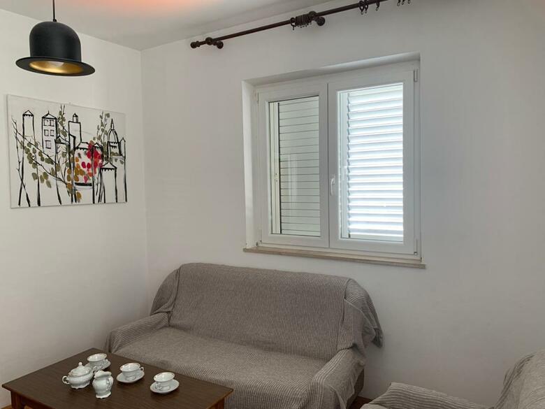 Hostal Aida Apartments And Rooms