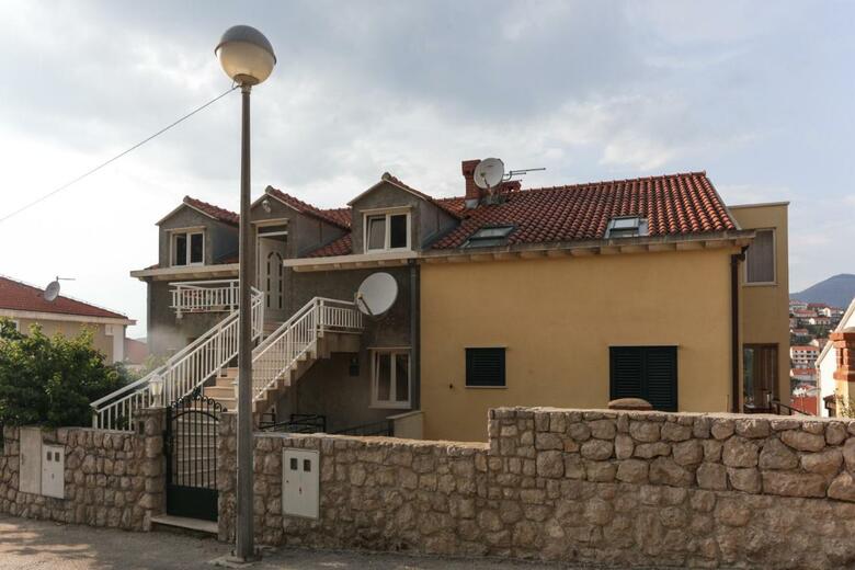 Hostal K-apartments