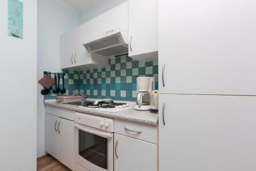 Milos Apartment