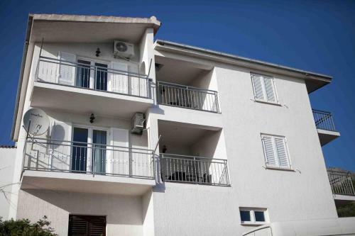 Apartment Suhi Potok 11574b