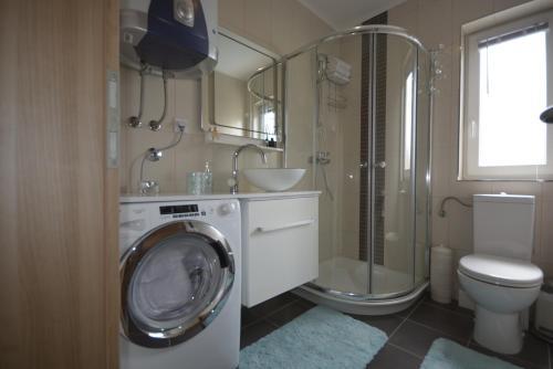 Apartment Abi
