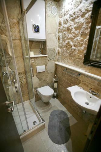 Apartments Azimut