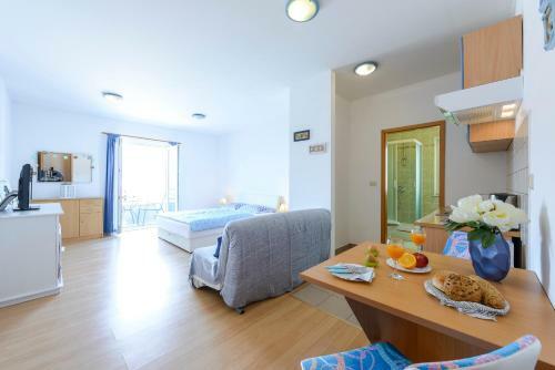 Apartments Red Coral Cavtat