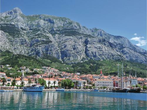 Holiday Apartment Makarska 2