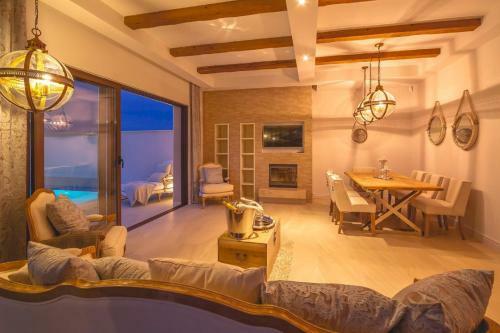 Apartamentos Luxury Villa Prova