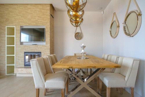 Apartamentos Luxury Villa Prova