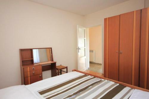 Apartment Lovran 7713a