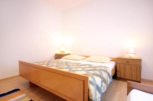 Apartment Pag 9388b
