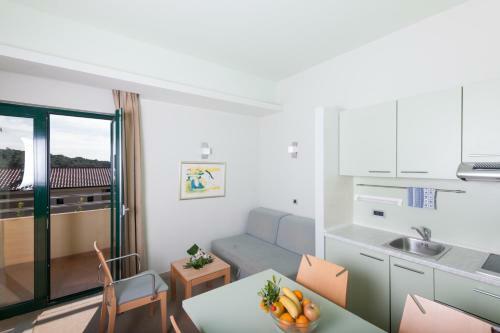 Apartments Petalon