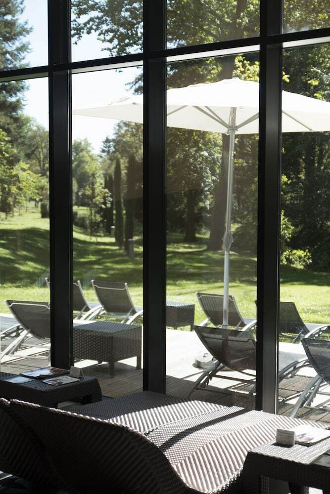 Hotel Le Pavillon De La Rotonde & Spa