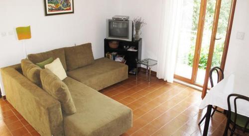 Holiday Home Splitska 5668