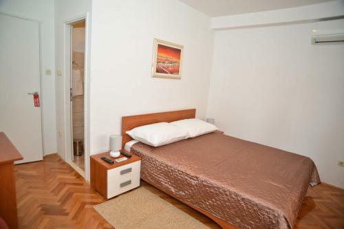 Hostal El Mirador Rooms