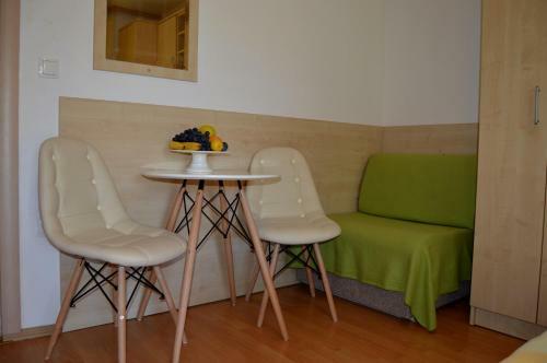 Rooms & Apartments Villa Anka