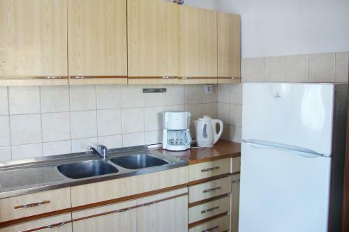 Apartments With A Parking Space Baska (krk) - 5407