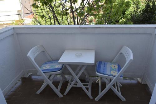 Hostal Guest House Tina
