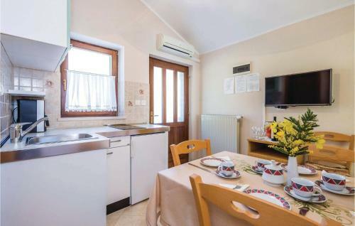 Apartment Moscenicka Draga With Sea View 02