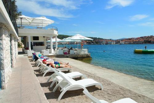 Apartment Vela Luka 7551a