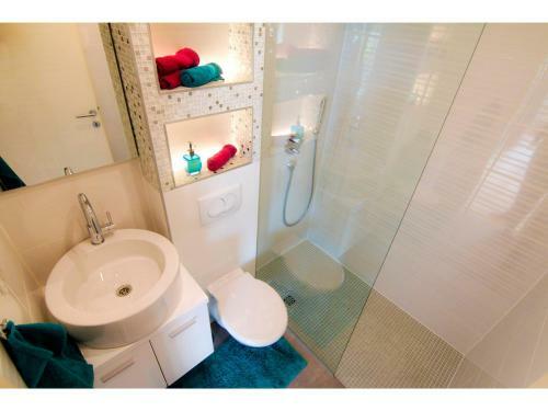 Sandy Beach Apartments