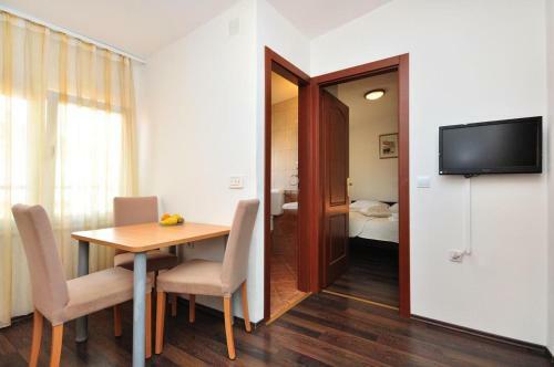 Apartment Kastel Stafilic 6118d