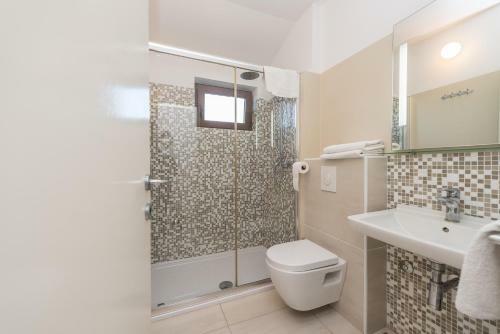 Hostal Apartments And Rooms Marina Bok