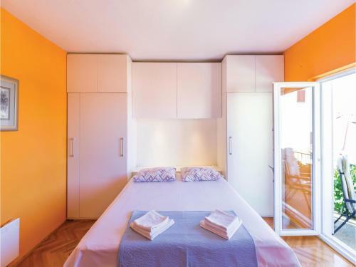 Apartment Makarska With Sea View 296