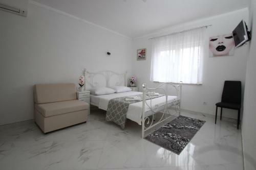 Bed & Breakfast Rooms Emmina