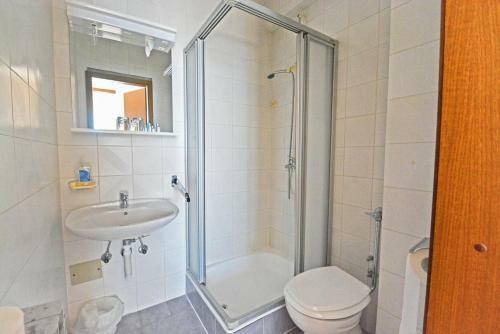 Apartment Podstrana 10302a