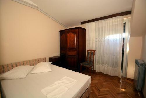 Apartment Podstrana 10302a