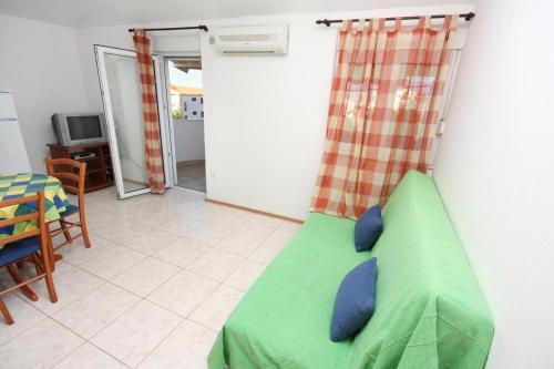 Apartments By The Sea Podstrana (split) - 5226